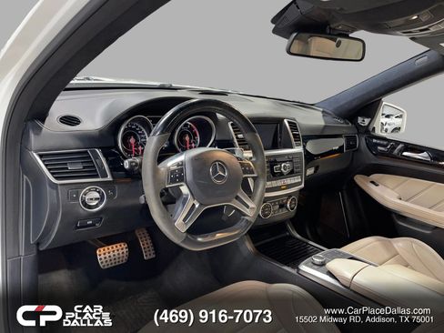 Used 2016 Mercedes-Benz GL 63 AMG 4MATIC w/ Accessory Chrome Package image 21