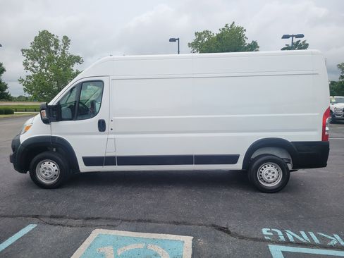 Used 2023 RAM ProMaster 2500 FWD image 6
