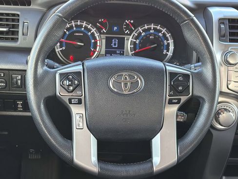 Certified 2018 Toyota 4Runner SR5 image 9