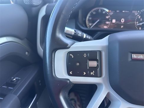 Used 2022 Land Rover Defender 110 image 20