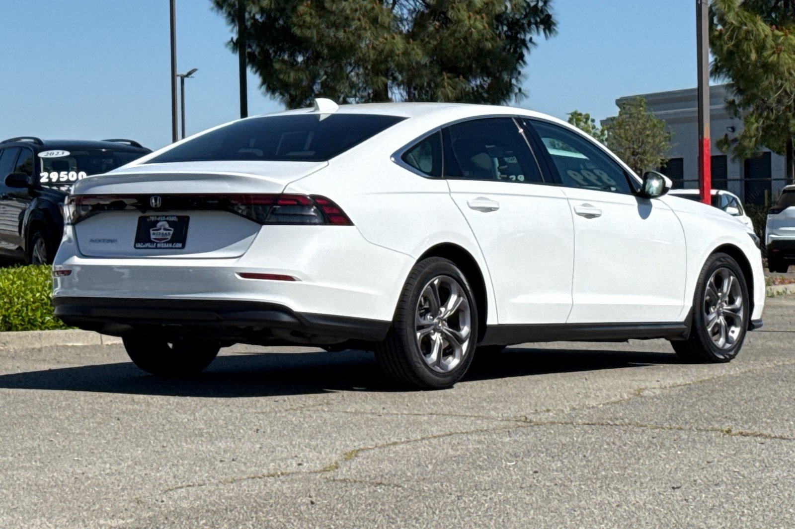 Used 2023 Honda Accord EX image 5