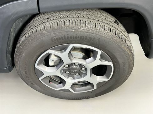 Used 2022 Jeep Compass Trailhawk w/ Trailhawk Elite Group AWD/4WD image 31