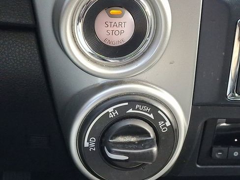 Used 2017 Nissan Titan PRO-4X image 16