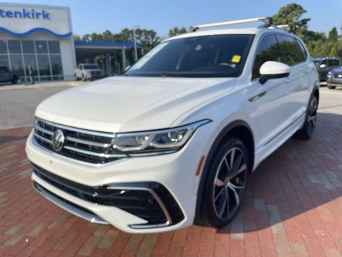 Used 2022 Volkswagen Tiguan SEL R-Line AWD/4WD image 1