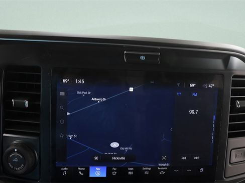 Used 2025 Ford F350 Platinum image 15