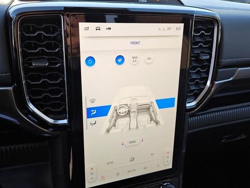 New 2025 Ford Ranger Lariat w/ Chrome Accent Package image 21