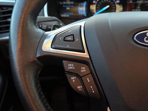 Used 2018 Ford Edge Titanium w/ Equipment Group 301A image 28