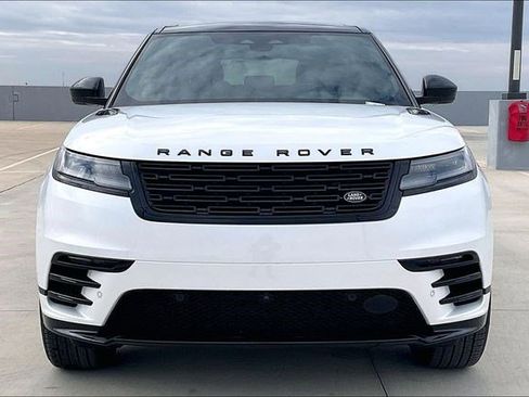 Used 2026 Land Rover Range Rover Velar Dynamic SE image 3