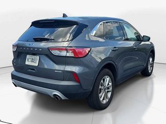 Certified 2022 Ford Escape SE w/ Convenience Package AWD/4WD video 3