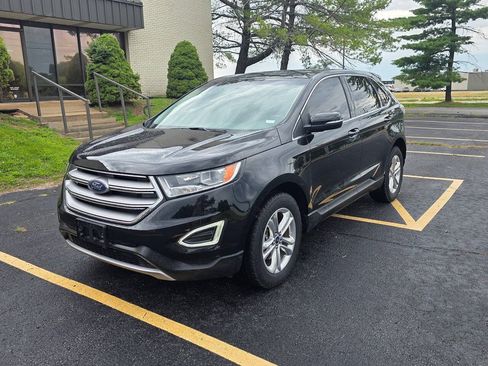 Used 2018 Ford Edge SEL w/ Equipment Group 201A FWD image 3