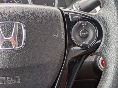 Used 2017 Honda Accord EX image 24