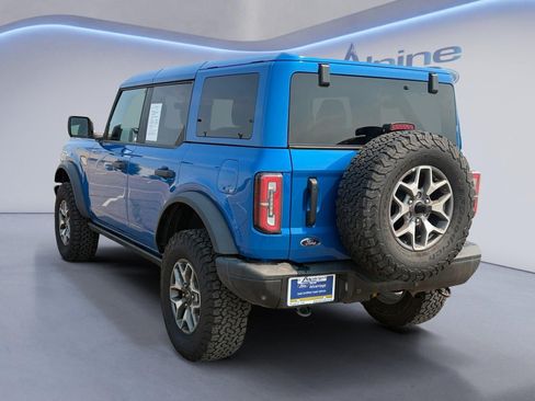 Used 2025 Ford Bronco Badlands AWD/4WD image 4