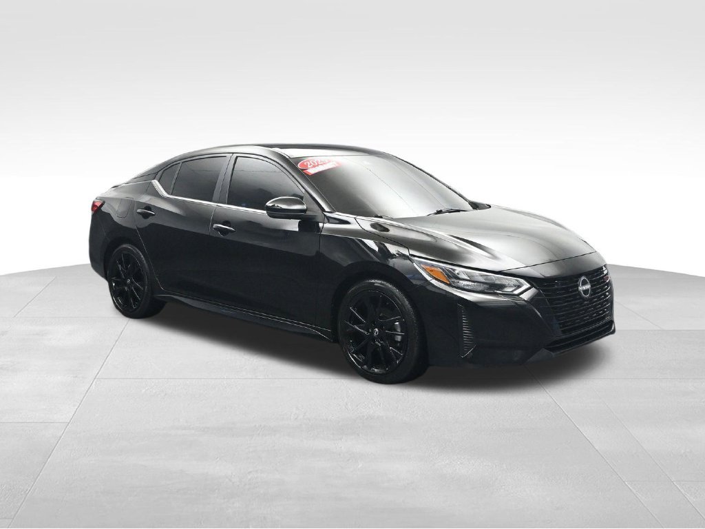 Used 2025 Nissan Sentra SR w/ Midnight Edition FWD image 7