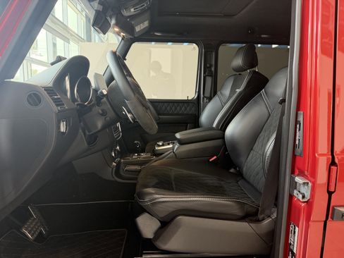 Used 2017 Mercedes-Benz G 550 Squared image 16