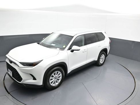 Certified 2026 Toyota Grand Highlander XLE image 35