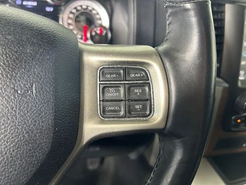 Used 2017 RAM 1500 Laramie w/ Convenience Group AWD/4WD image 17