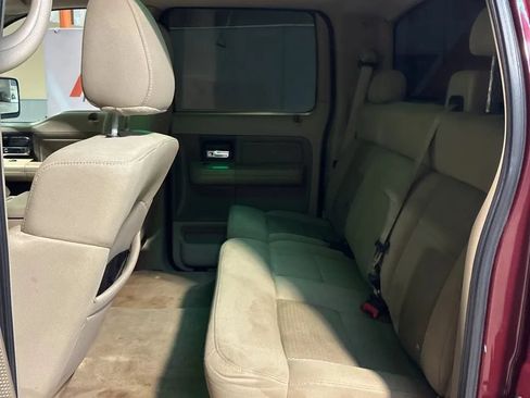 Used 2005 Ford F150 XLT RWD image 12