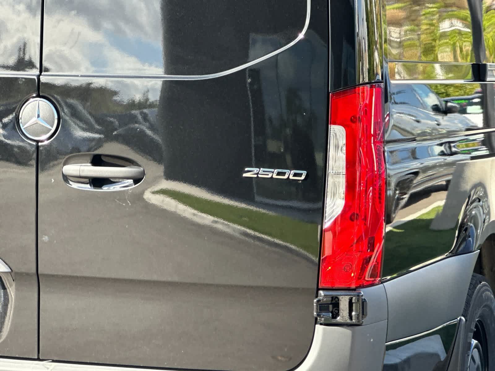 New 2026 Mercedes-Benz Sprinter 2500 image 33