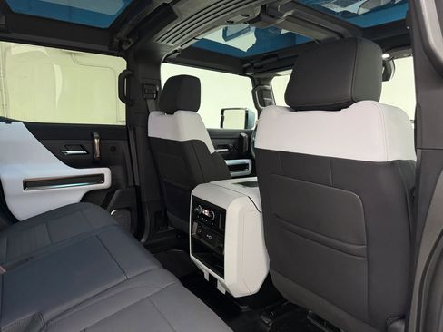 Used 2024 GMC Hummer EV 3X w/ Omega Edition AWD/4WD image 14