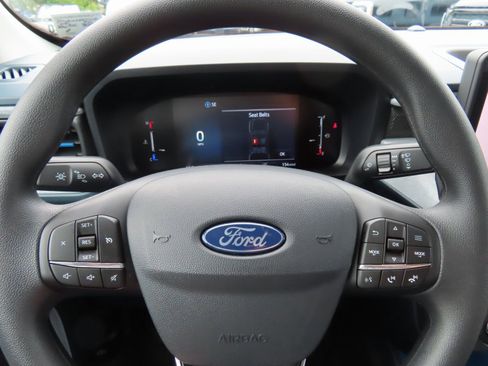 New 2025 Ford Maverick XLT w/ Equipment Group 302A image 9