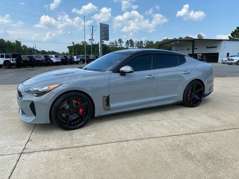 Used 2021 Kia Stinger GT2 AWD/4WD image 6