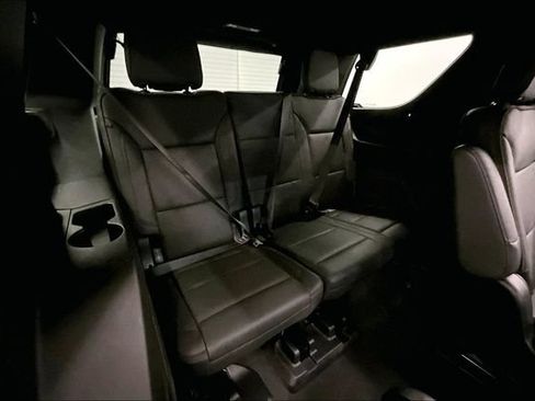 Used 2024 Chevrolet Tahoe High Country AWD/4WD image 33