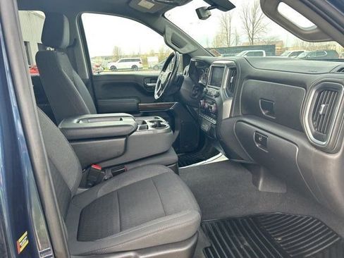 Used 2022 Chevrolet Silverado 1500 LT image 37