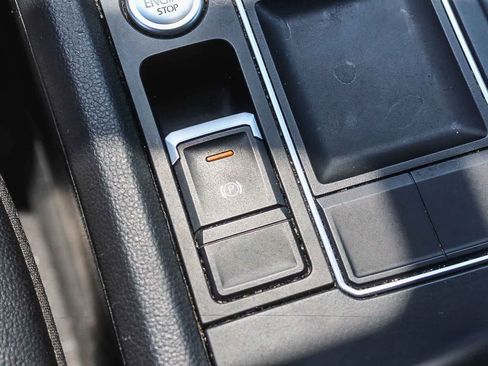 Used 2019 Volkswagen Atlas SE w/ Towing Package FWD image 35