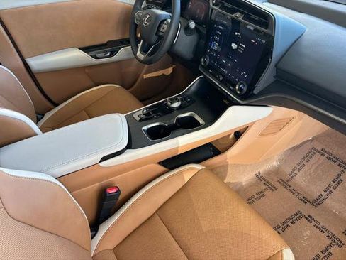 Certified 2026 Lexus RZ 350e 2WD image 19