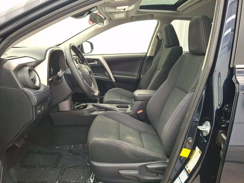 Certified 2018 Toyota RAV4 XLE w/ Plus Extra Value Package AWD/4WD image 3