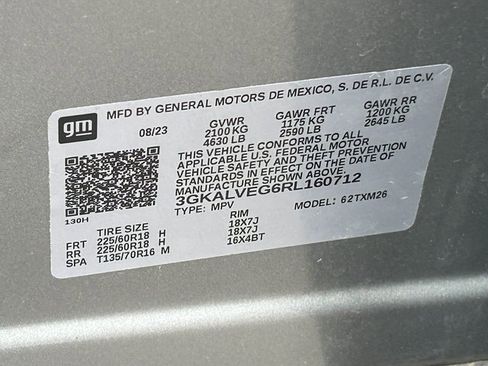Used 2024 GMC Terrain SLT image 38