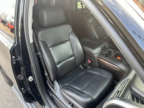 Used 2018 Chevrolet Tahoe LT AWD/4WD image 11