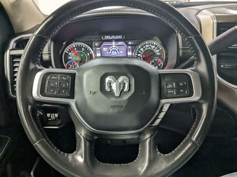 Used 2022 RAM 2500 Laramie AWD/4WD image 13