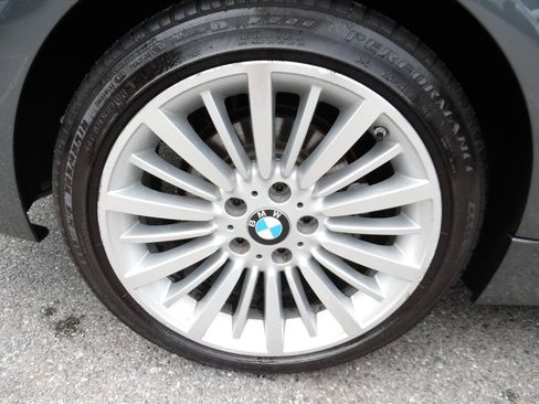 Used 2013 BMW 328i Sedan RWD image 25