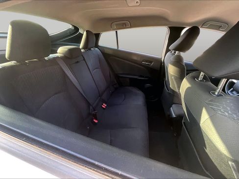 Used 2016 Toyota Prius Two FWD image 19