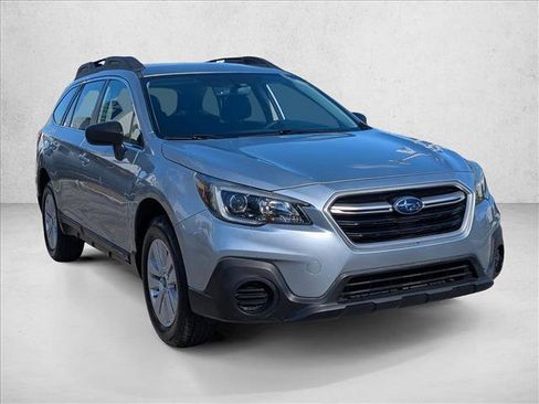Used 2018 Subaru Outback 2.5i w/ Popular Package #1 image 3