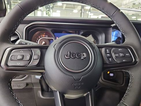 New 2026 Jeep Gladiator Rubicon image 9