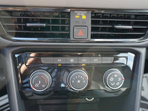 Used 2024 Volkswagen Taos S image 23