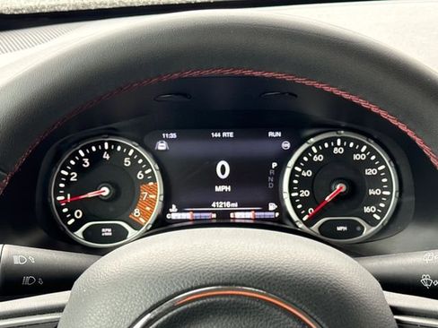 Used 2023 Jeep Renegade Trailhawk image 17