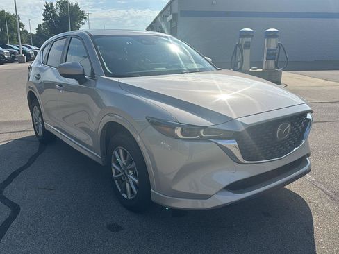 Used 2025 MAZDA CX-5 AWD 2.5 S w/ Preferred Package image 7