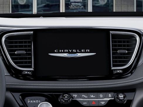 New 2025 Chrysler Pacifica Select image 21