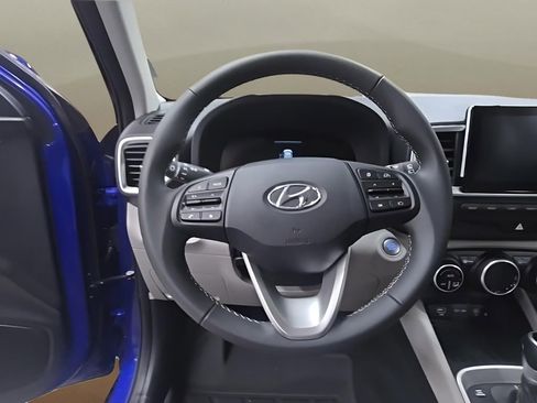 New 2026 Hyundai Venue SEL image 22