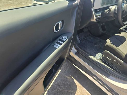 Used 2024 Hyundai Ioniq 5 SEL RWD image 22