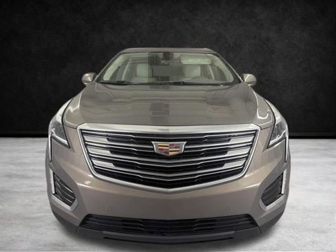 Used 2019 Cadillac XT5 Premium Luxury FWD image 5