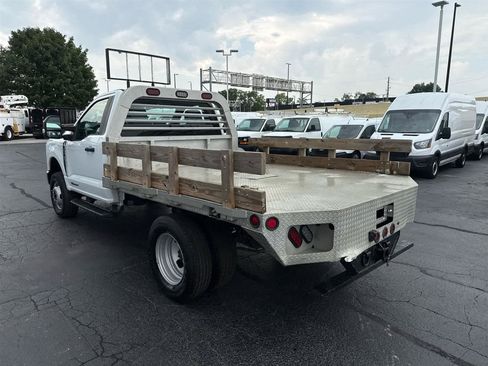 Used 2023 Ford F350 XL w/ Snow Plow Prep Package AWD/4WD image 6