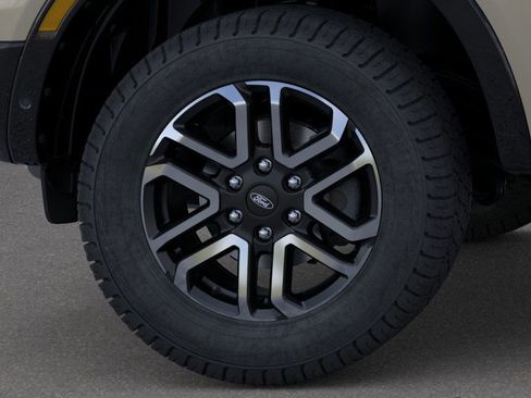 New 2025 Ford Ranger Lariat w/ FX4 Off-Road Package image 20