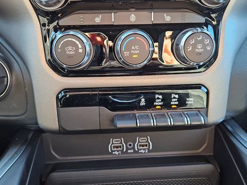 New 2026 RAM 1500 Big Horn w/ Night Edition AWD/4WD image 19
