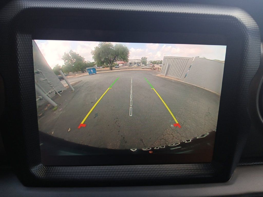 Used 2023 Jeep Wrangler Unlimited w/ 8.4" Radio Group AWD/4WD image 9