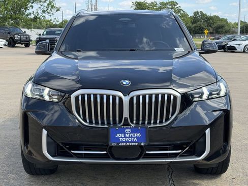 Used 2025 BMW X5 sDrive40i w/ Climate Comfort Package RWD image 3