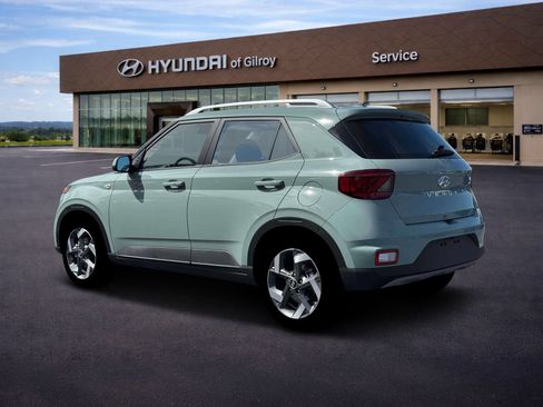 New 2026 Hyundai Venue SEL FWD image 4
